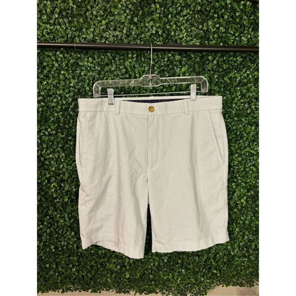 Vineyard Vines Blue and White Striped On the Go Shorts Size 34 - Picture 1 of 3